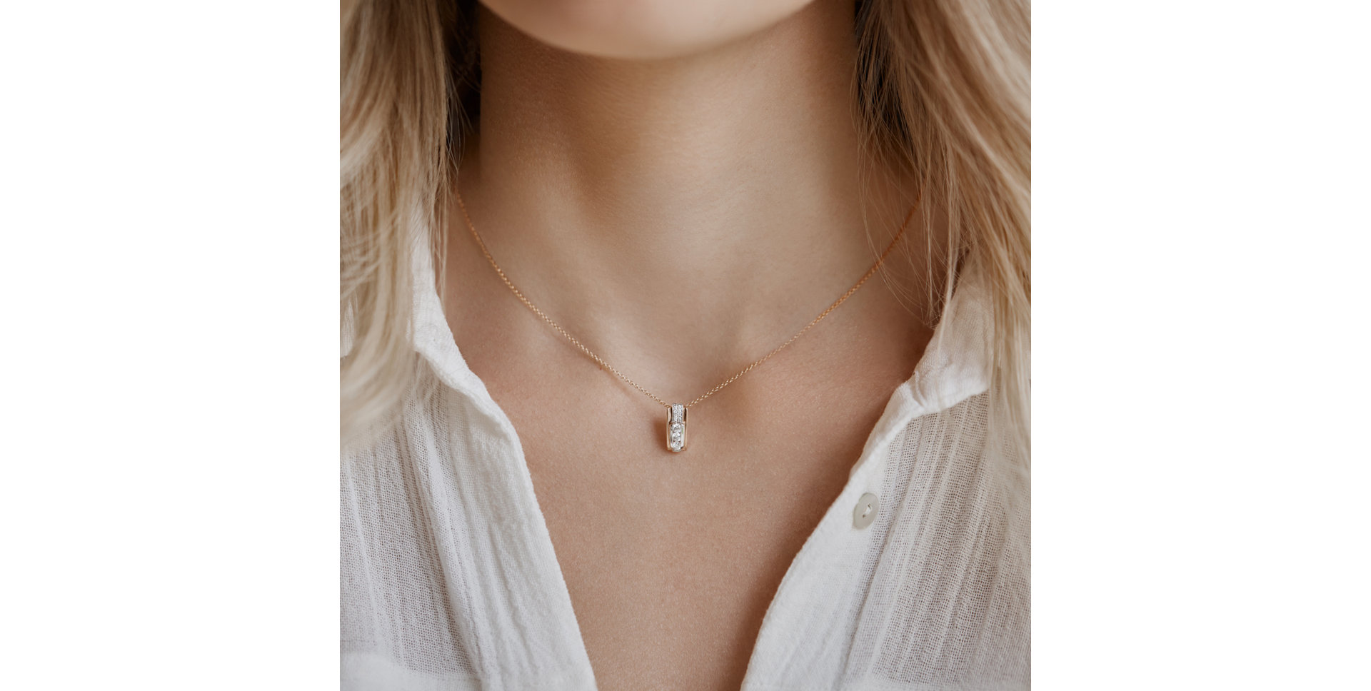 Diamond pendant Monarch Passion