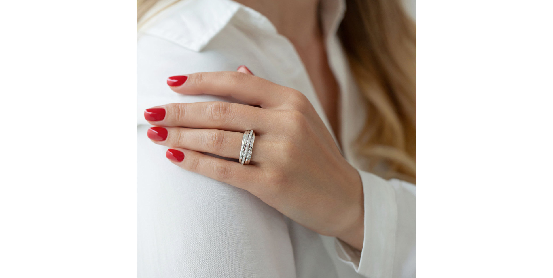 Diamond ring Vesper Galaxy