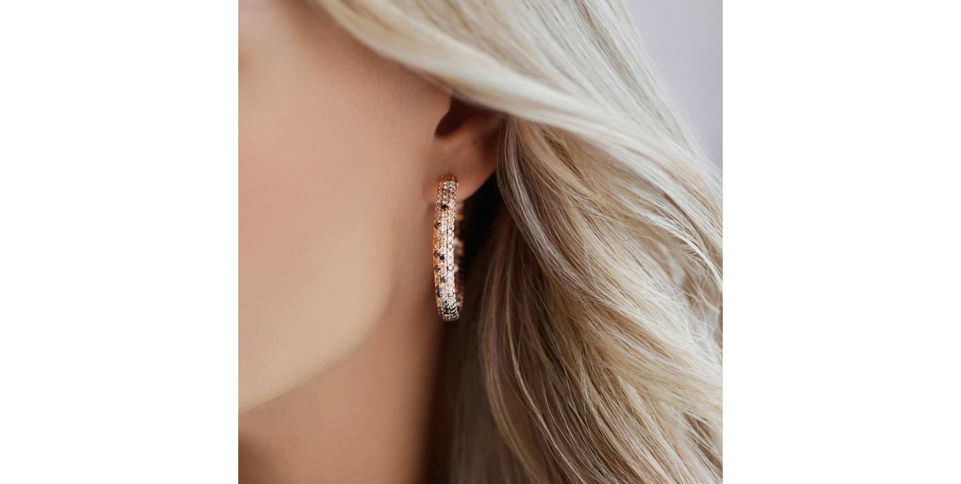 Earrings with white, brown and black diamonds Eclipse