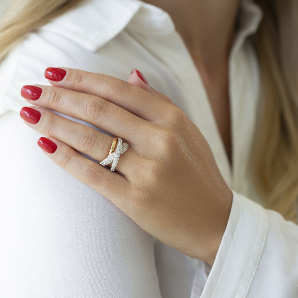 Diamond ring Honoré