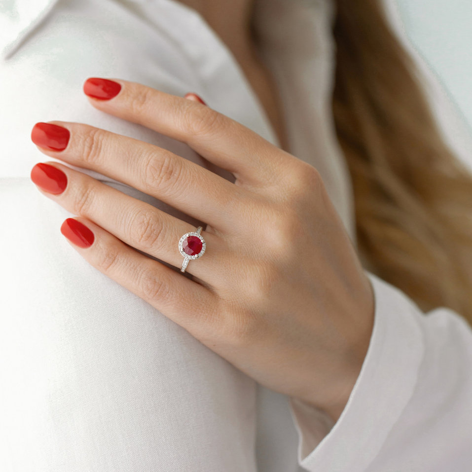 Diamond ring with Sapphire Sin Signature