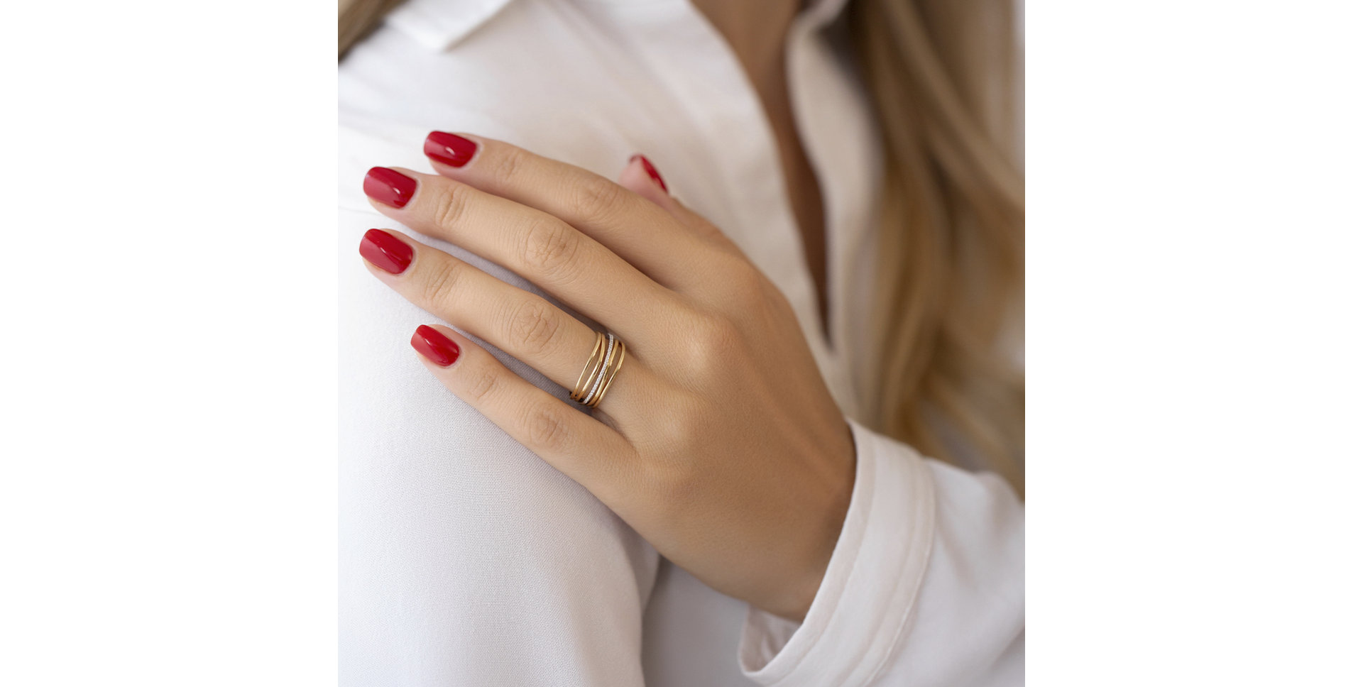 Diamond ring Morning Rays