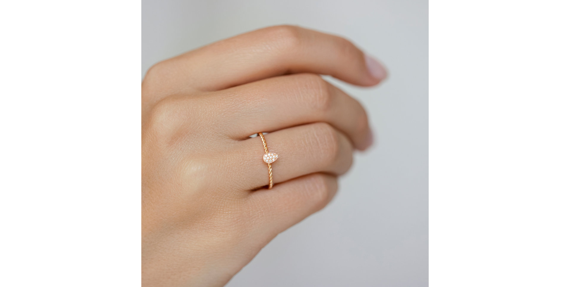 Diamond ring Endless Drop