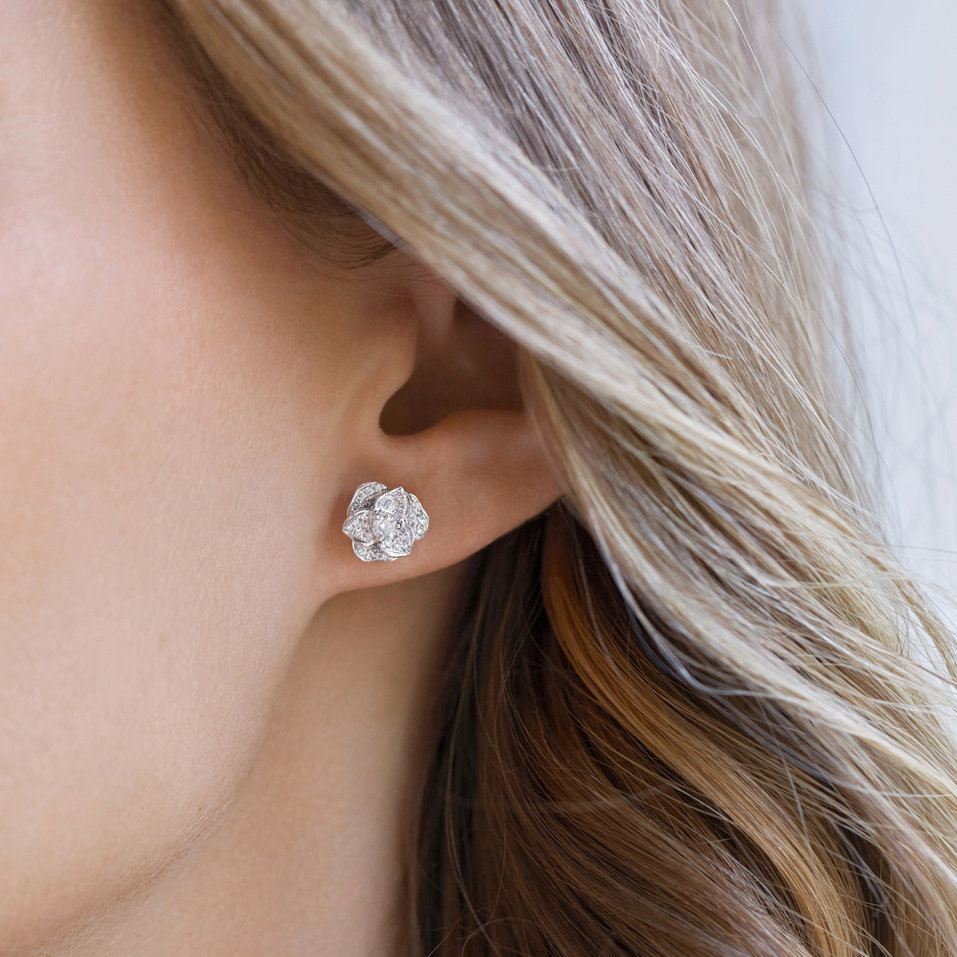 Diamond earrings Flower Wish