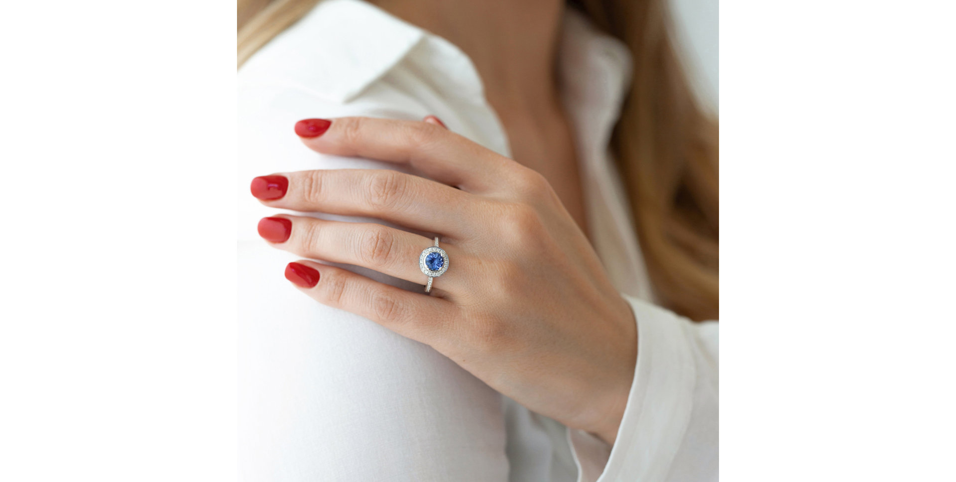 Diamond ring with Tanzanite Space Opium