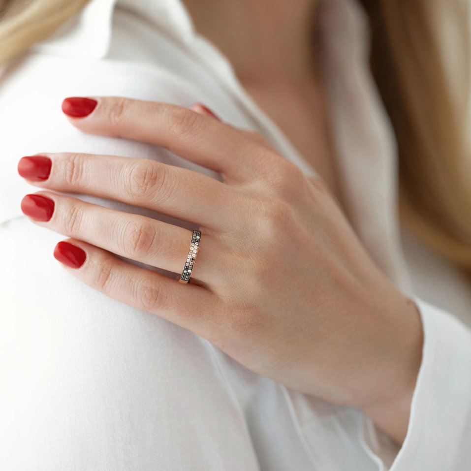 Ring with white, brown and black diamonds Inferno Sin