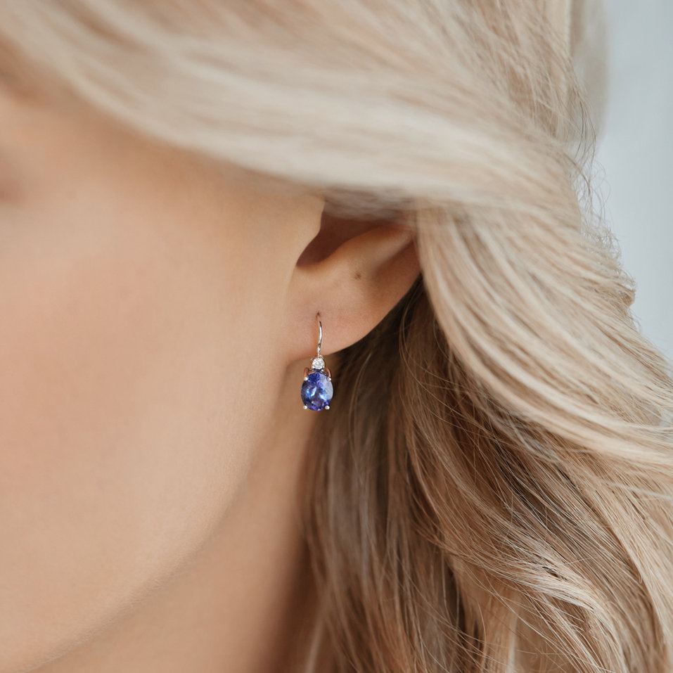 Diamond earrings with Tanzanite Fancy Planet