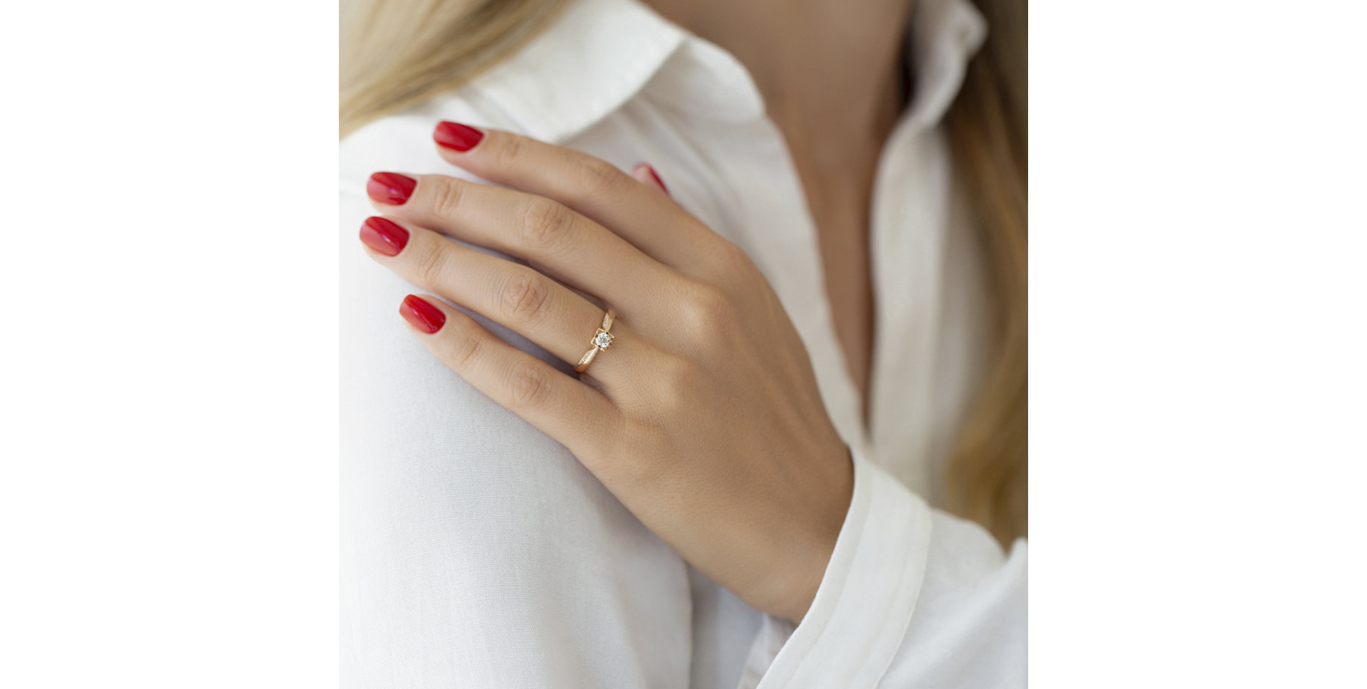 Diamond ring Divine Pleasure