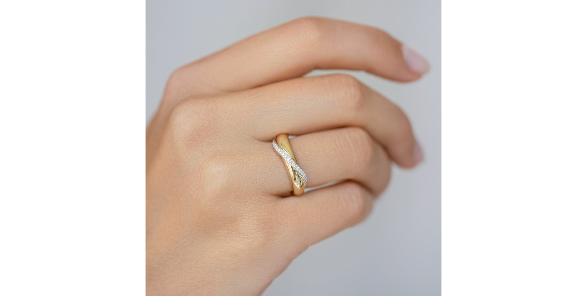 Diamond ring Night Sea