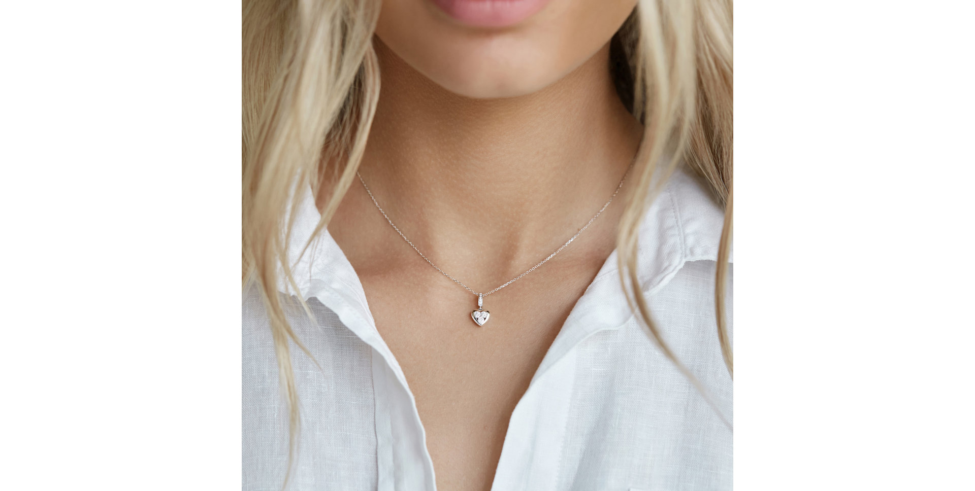 Diamond pendant Loved Mystery