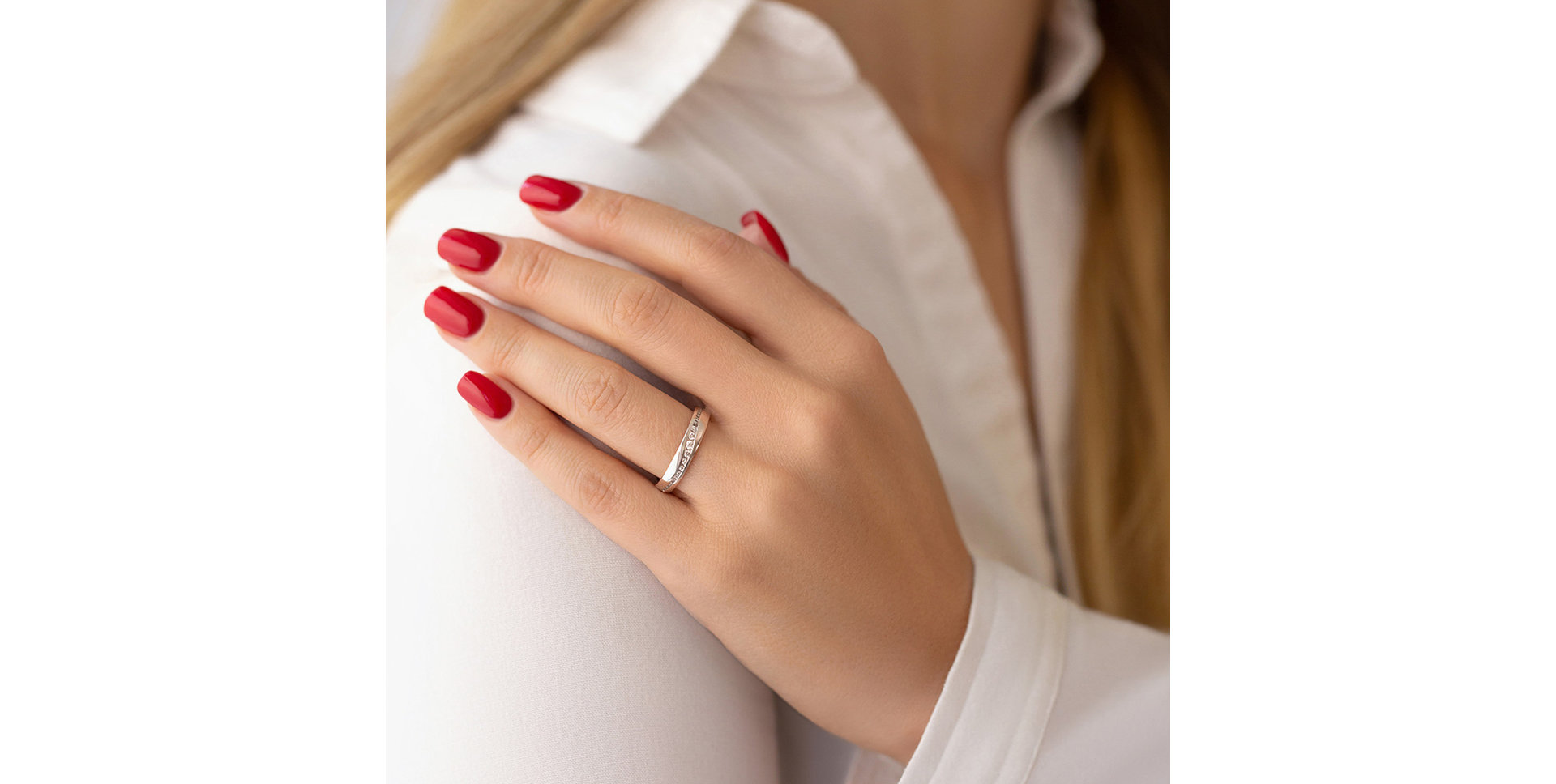 Diamond ring Alexandra