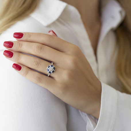 Diamond ring with Sapphire Camila