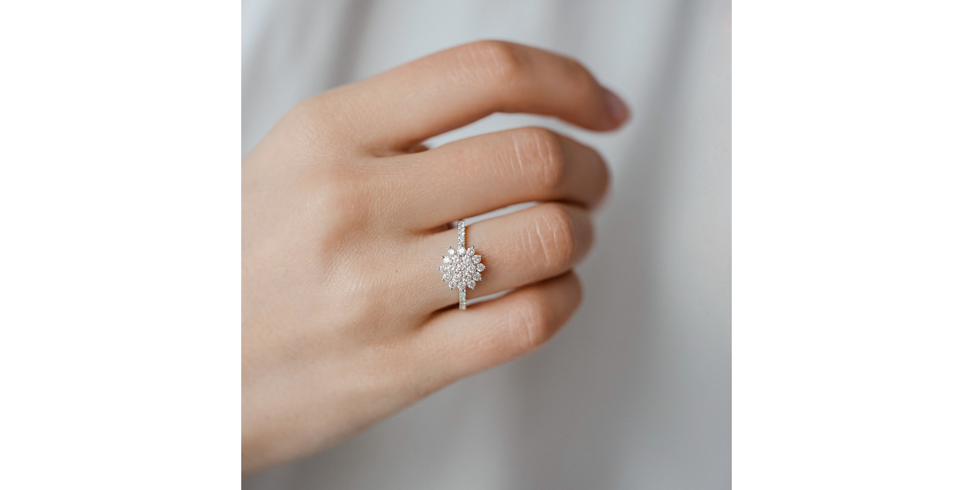 Diamond ring Celestial Spark