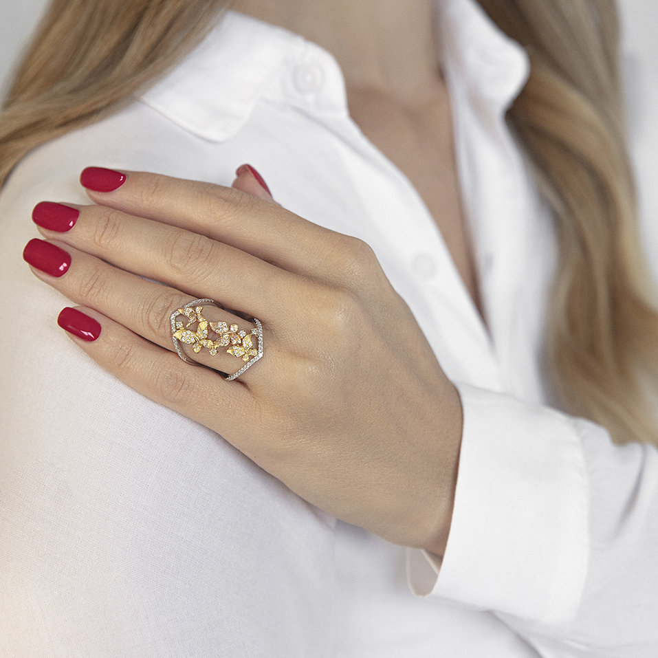 Diamond ring Fabulous Wings