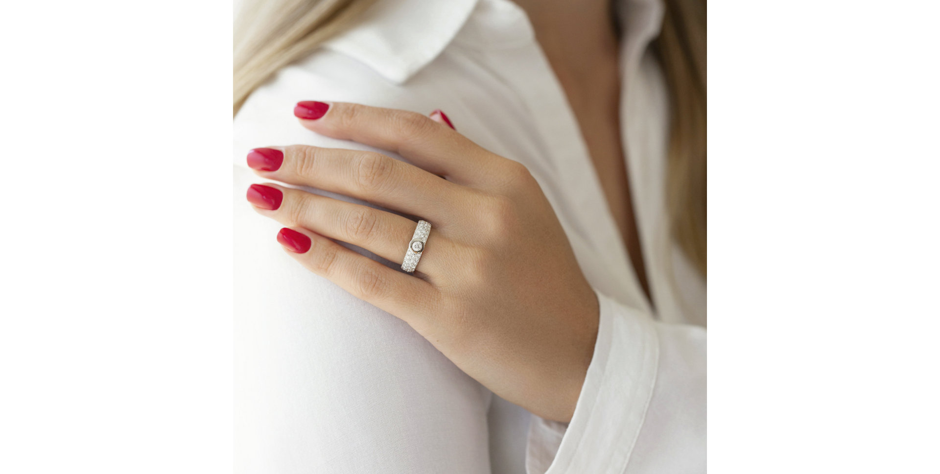 Diamond ring Love Majesty