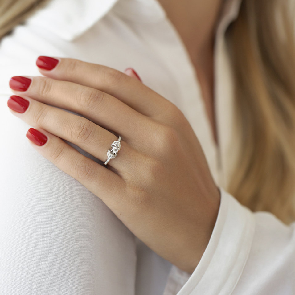 Diamond ring Tugdual