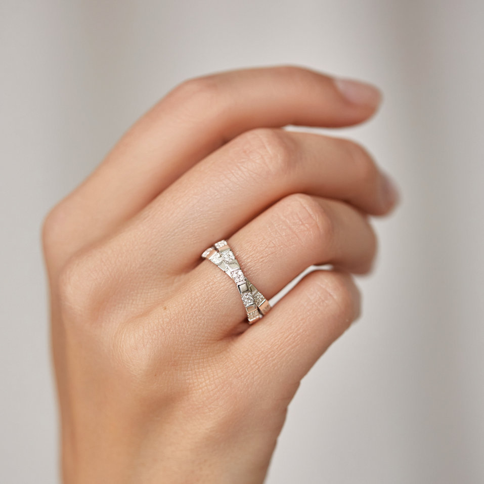 Diamond ring Shining Cubes