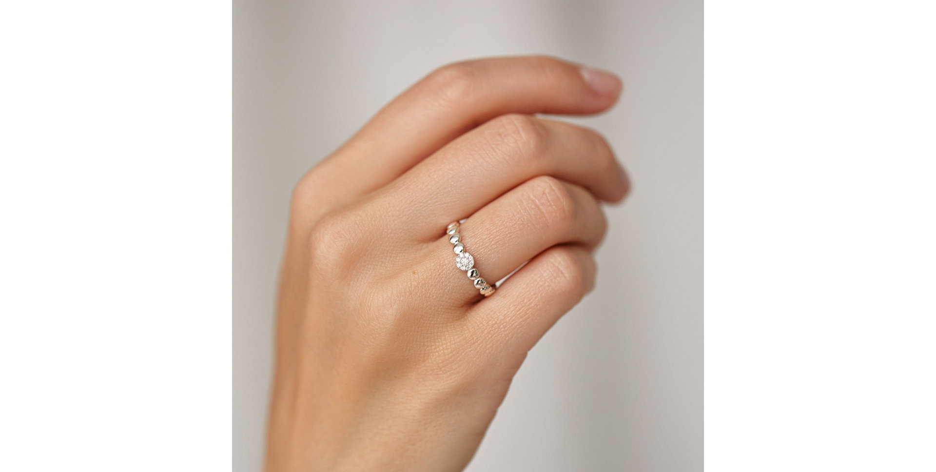 Diamond ring Bubble Glow