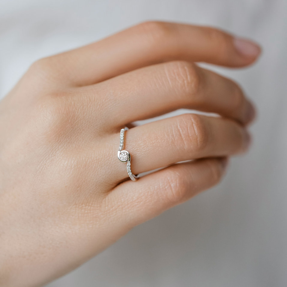 Diamond ring Love Poem