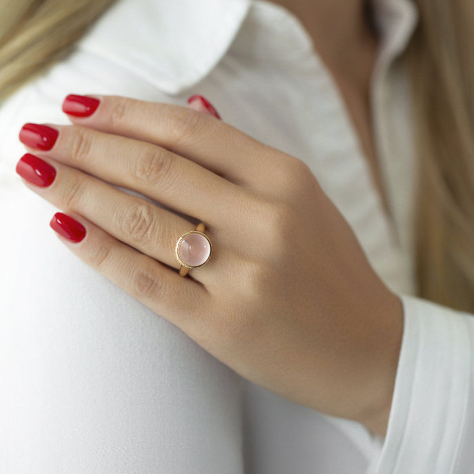 Diamond ring with Rose Quartz Averie