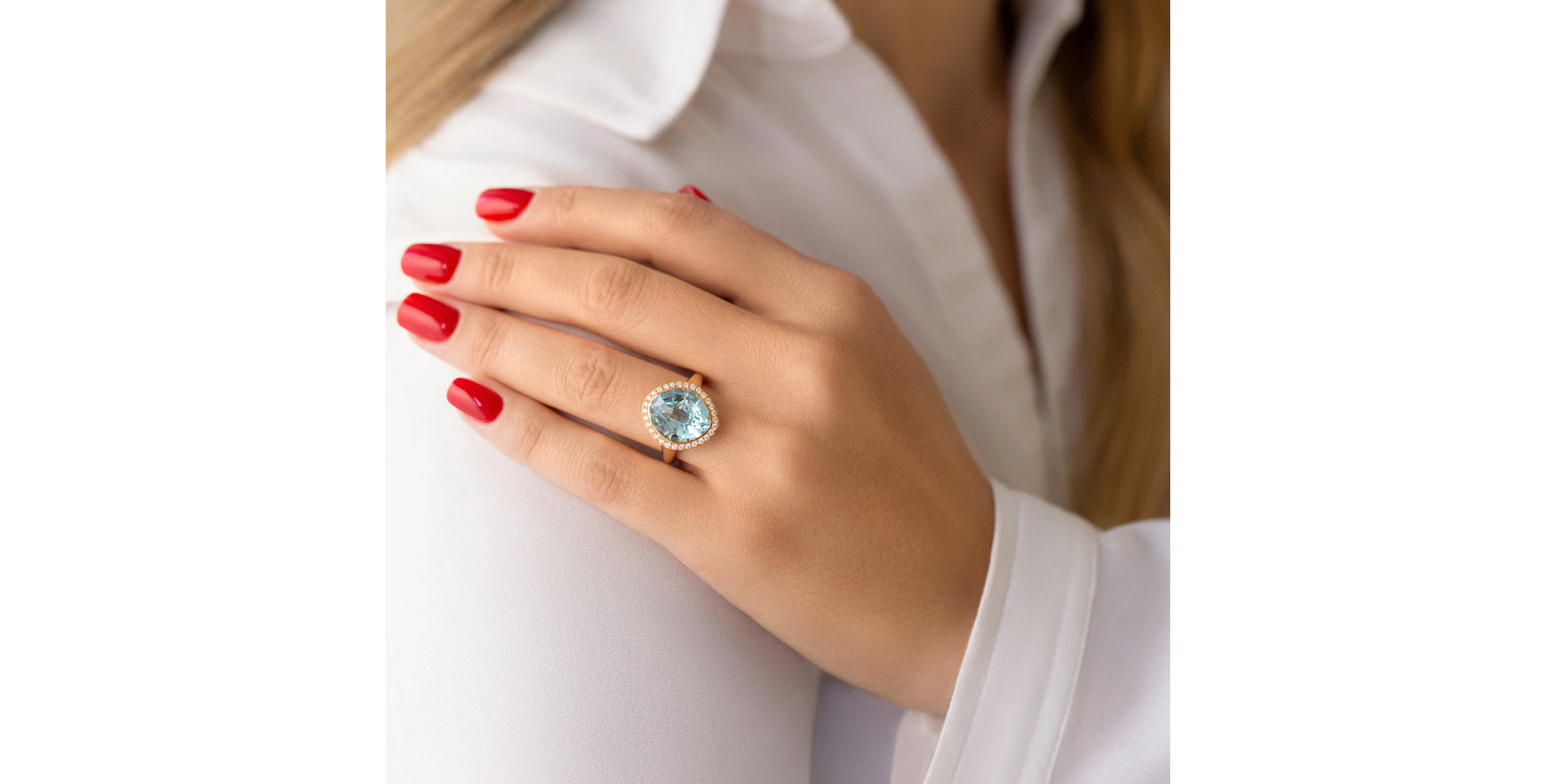 Diamond ring with Topaz Meadow