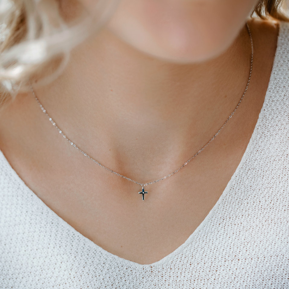 Diamond necklace Believe