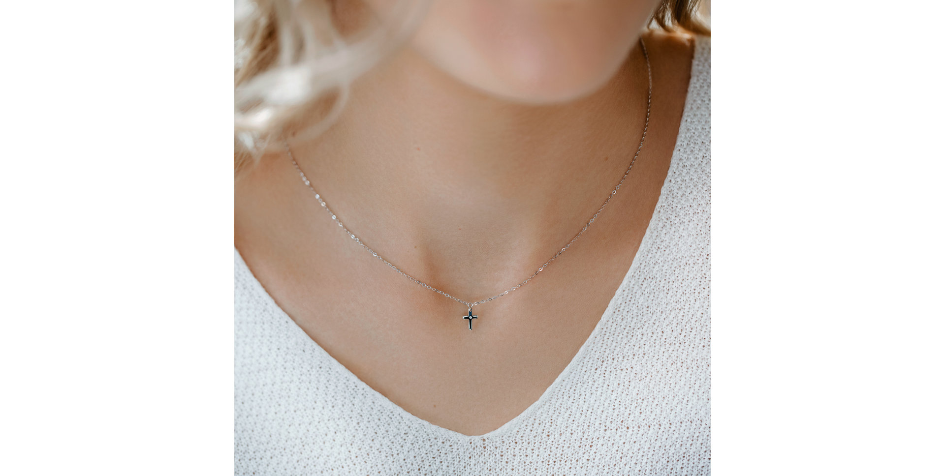 Diamond necklace Believe