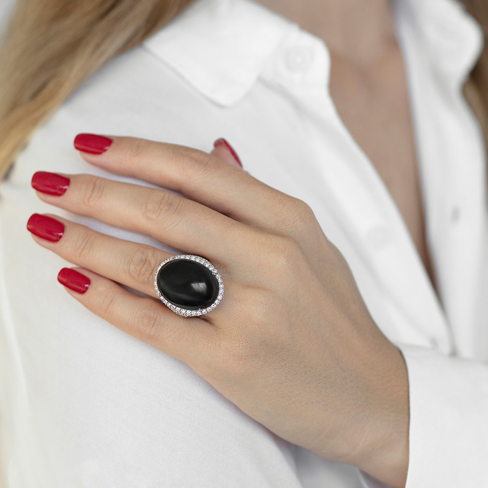 Diamond ring with Topaz Inferno Symphony