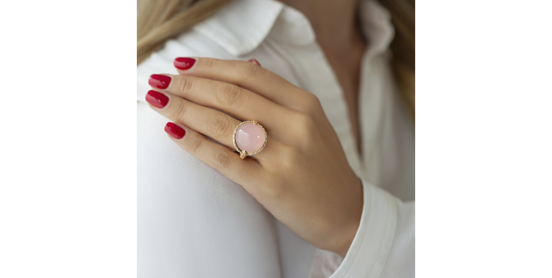 Diamond ring with Rose Quartz and Sapphire Blushing Coral