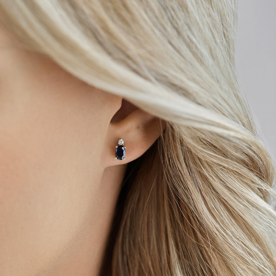 Diamond earrings with Sapphire Fancy Planet