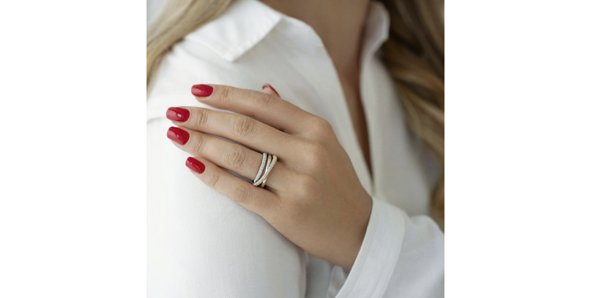 Diamond ring Ostentatious Sin