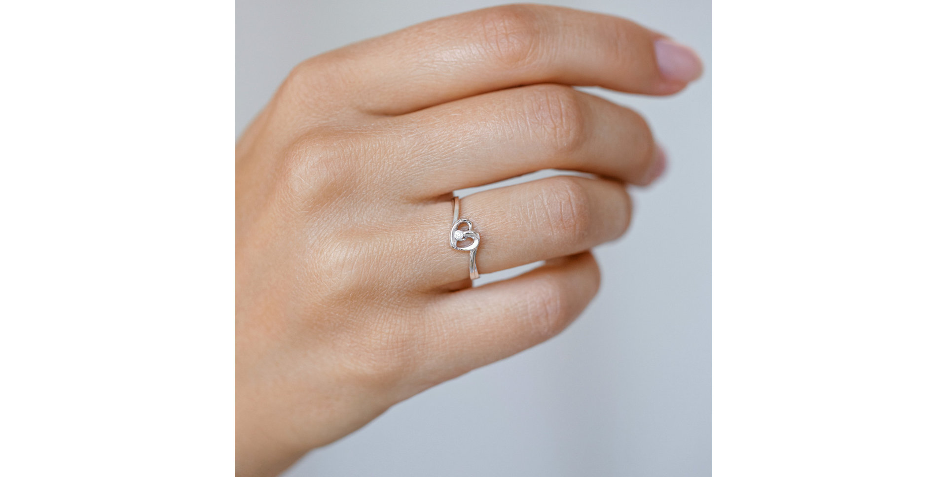 Diamond ring Love Message