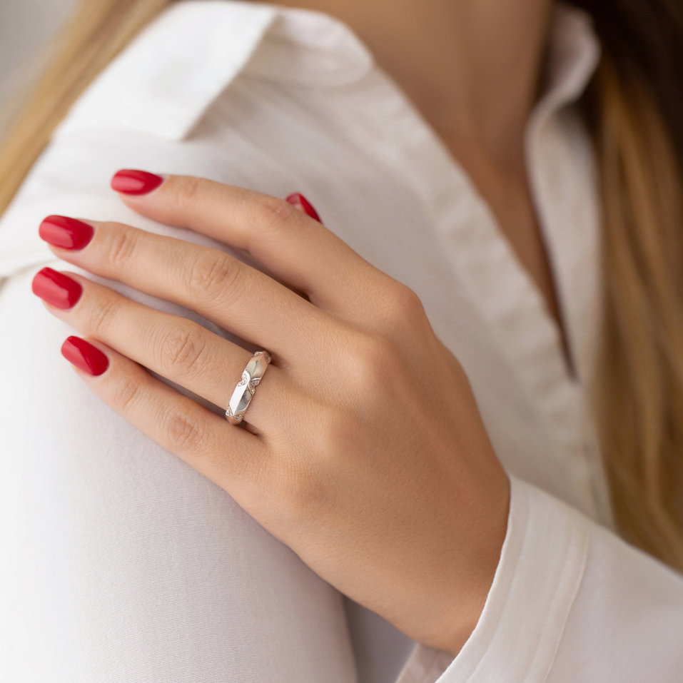 Diamond ring Theodore