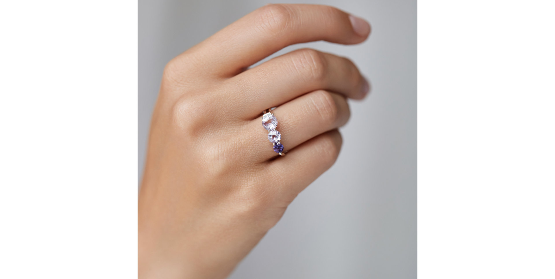 Ring with Amethysts Brazil Tripple Bonbons