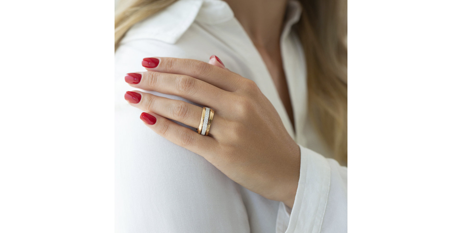 Diamond ring Augustina