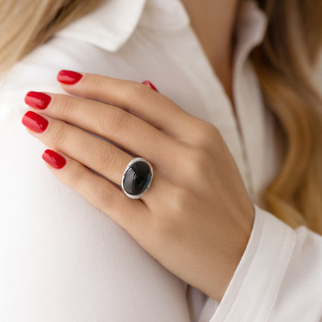 Diamond ring with Topaz Gem Miracle