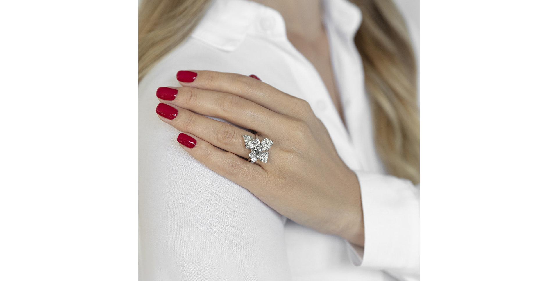 Diamond ring Lucinda