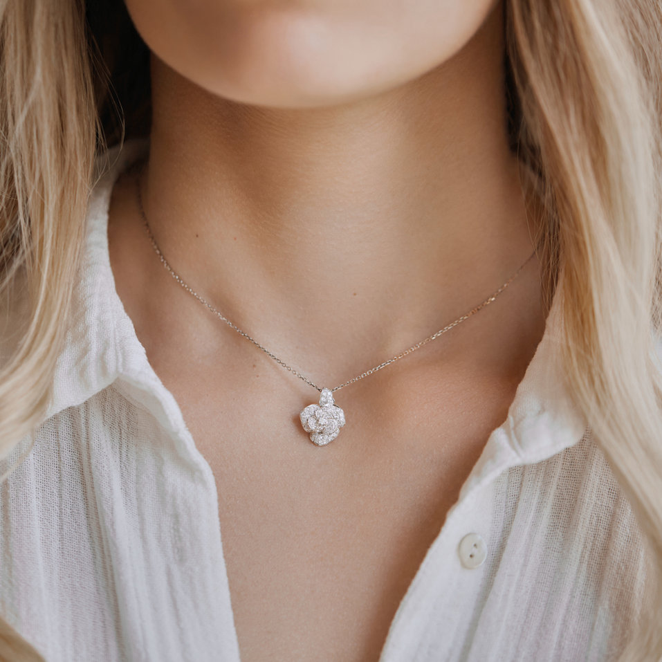 Diamond pendant Tenderness Blossom