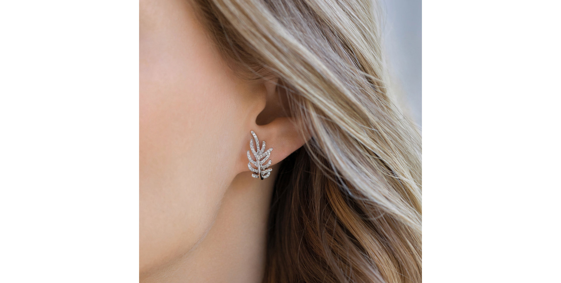 Diamond earrings Feather Glory