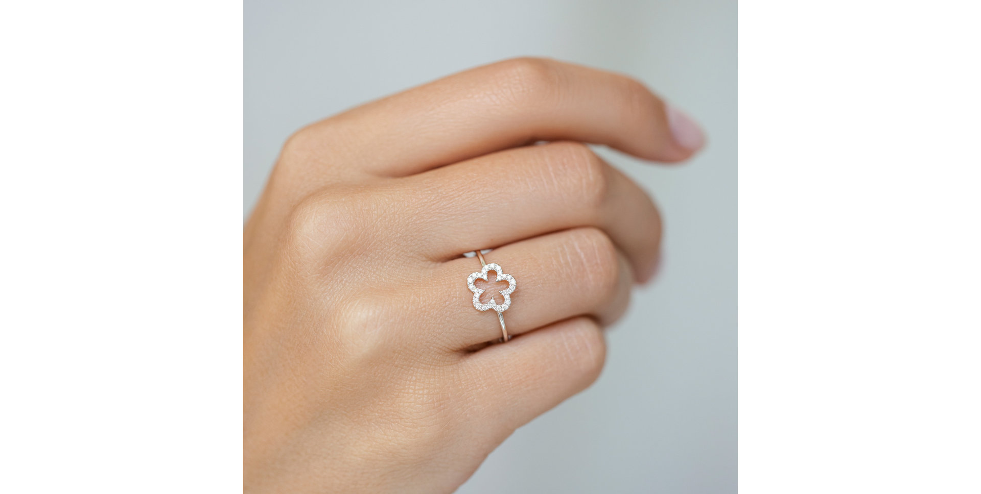 Diamond ring Glamour Flower