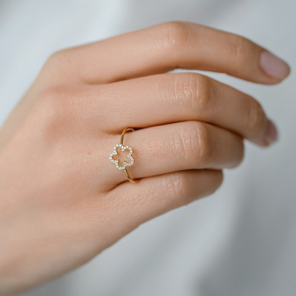 Diamond ring Glamour Flower