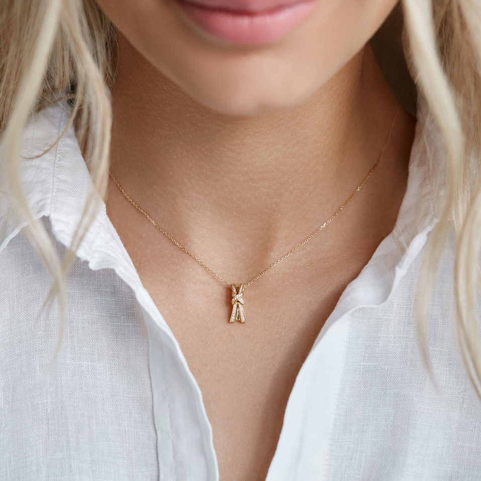 Diamond pendant Bound by Love