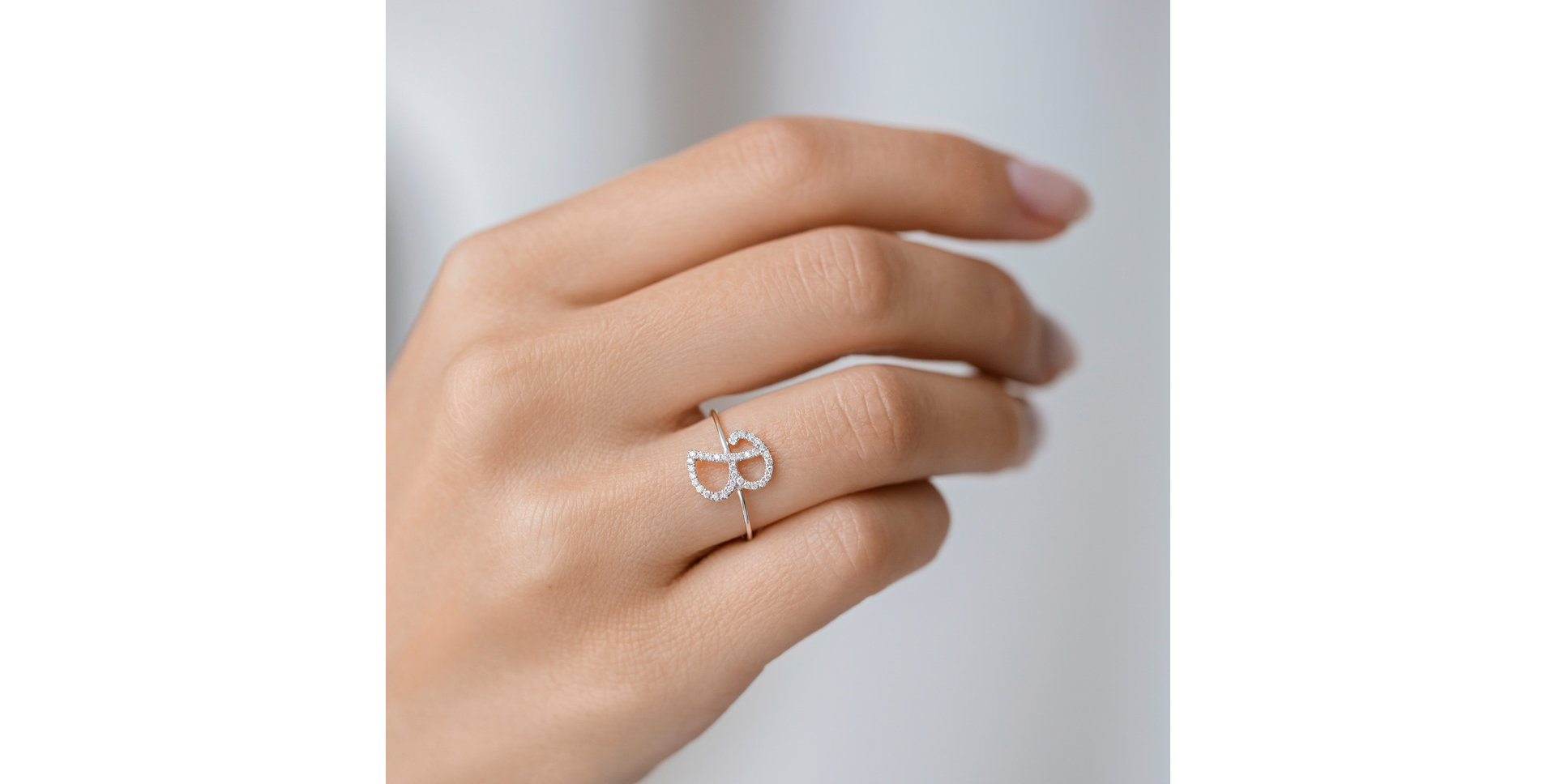 Diamond ring Curly Glittery C