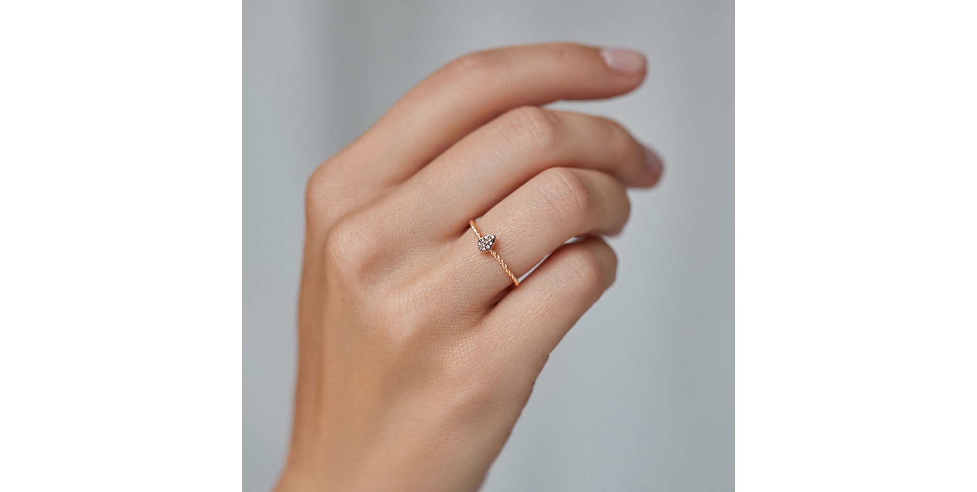 Ring with brown diamonds Endless Drop