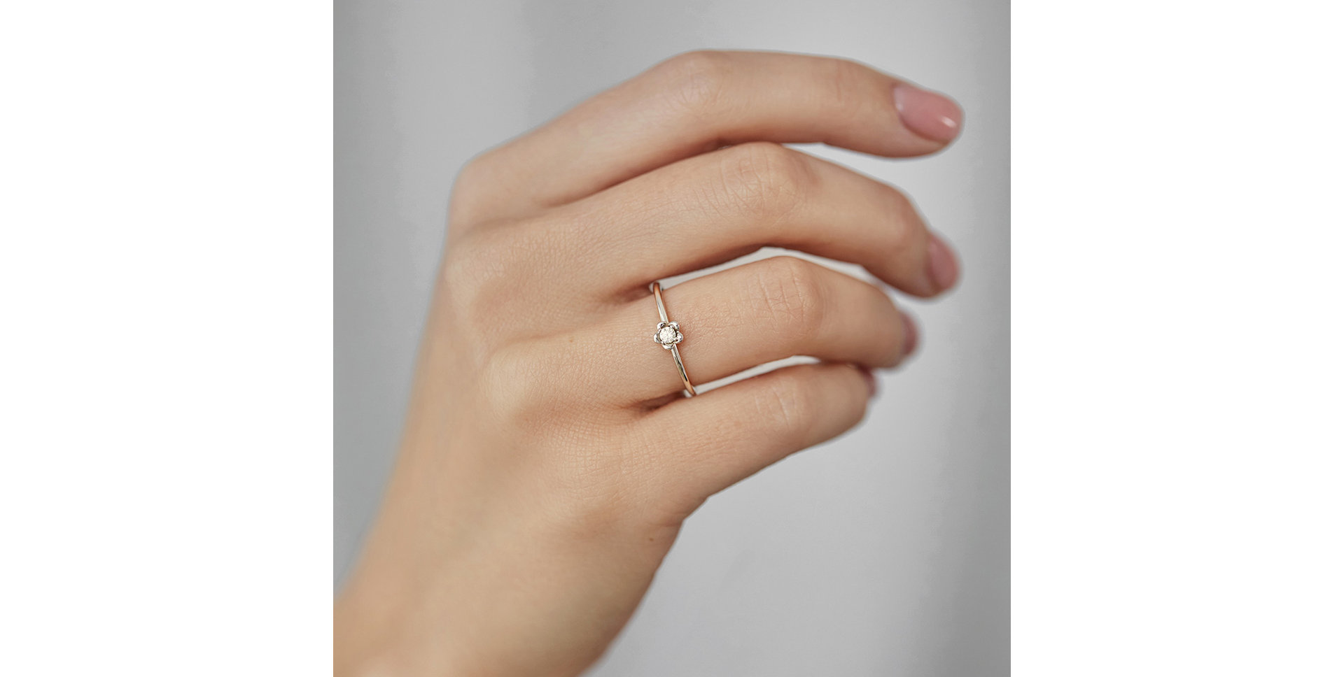 Diamond ring Delightful Flower