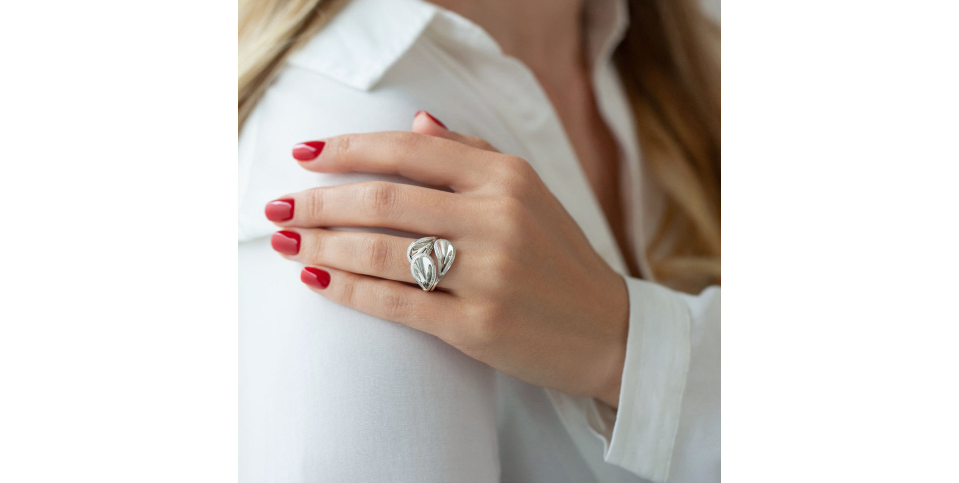 Diamond ring Space Symphony