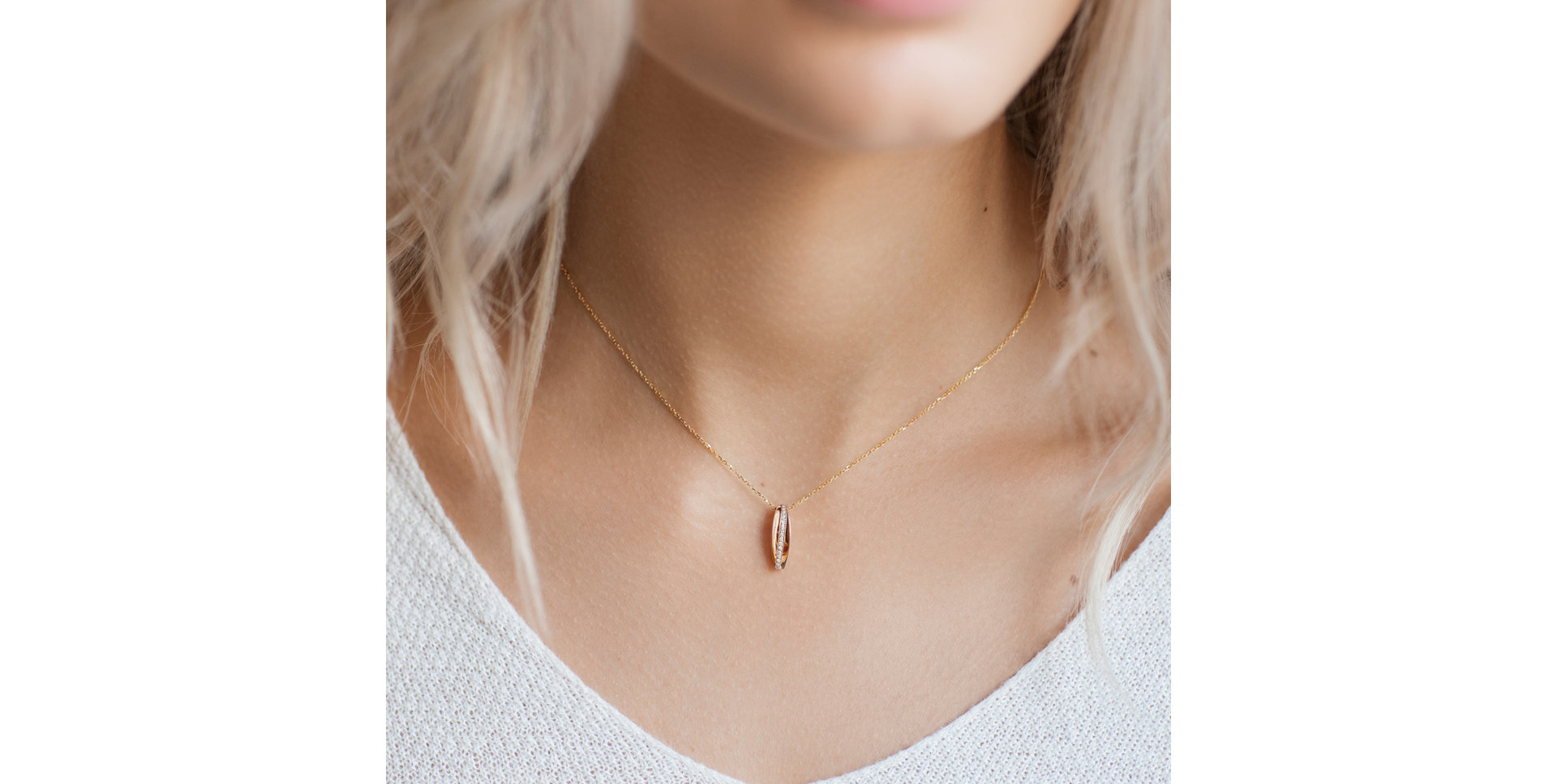 Diamond pendant Incredible Moonlight