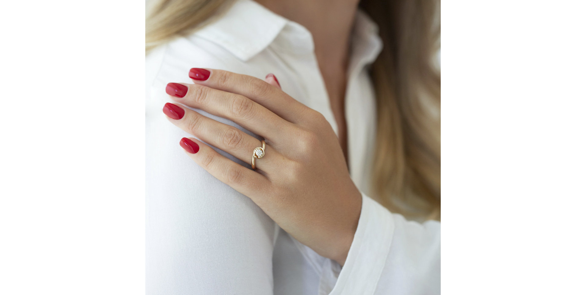 Diamond ring Twisted Love