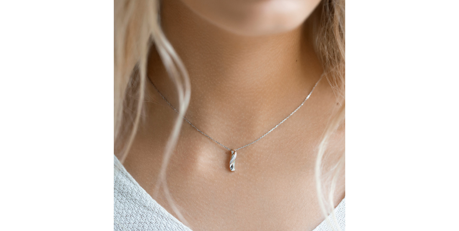 Diamond pendant Orion Pleasure