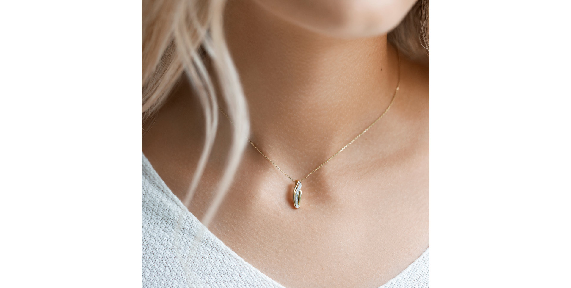 Diamond pendant Seductive Touch